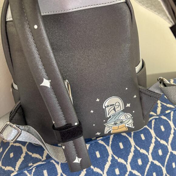 Disney Parks Mandalorian Grogu Loungefly Mini Backpack - Picture 4 of 7